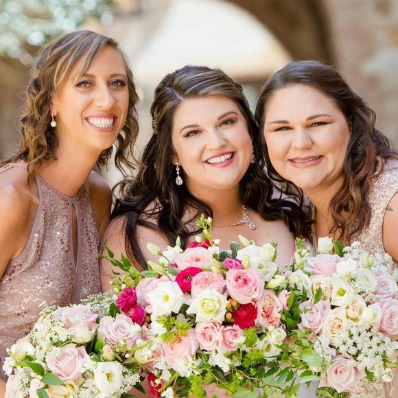 Meet your Posher, Lauren - Picture 1 of 4